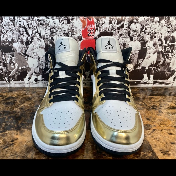 AIR JORDAN 1 MID DC1419-700 color Good/White size 11 - Picture 4 of 8